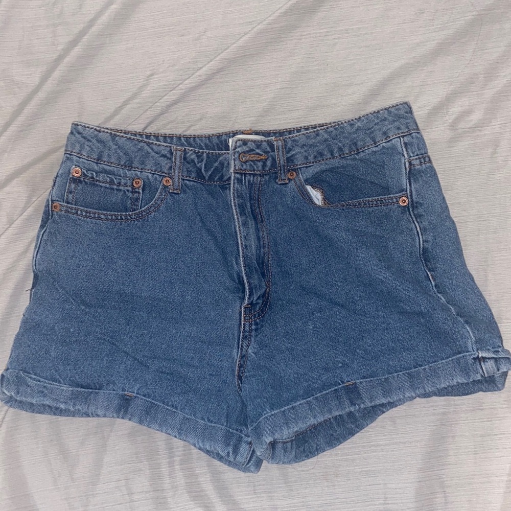 Vintage style jean shorts